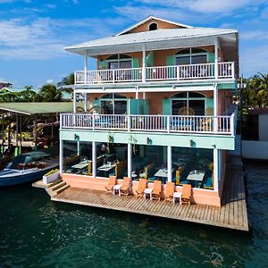 Bocas Paradise Hotel Бокас-дель-Торо Exterior photo