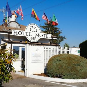 Hotel Motel 2000 Треццано-суль-Навиглио Exterior photo