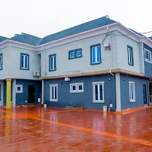 Апартаменты Motalvin Court Лагос Exterior photo