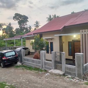 Homestay Anugrah Паданг Exterior photo