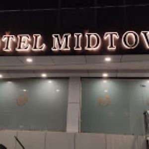 Hotel Midtown , Барели Exterior photo