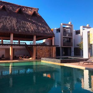 Chic Mexican Style Villa Kookay, Beach Club Pool Тельчак-Пуэрто Exterior photo