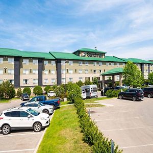 Sandman Hotel Calgary Airport Exterior photo