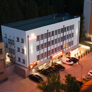 Dorm Bg Pet-Friendly Aparthotel Стара-Загора Exterior photo