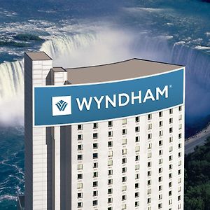 Wyndham Fallsview Hotel Ниагара-Фолс Exterior photo