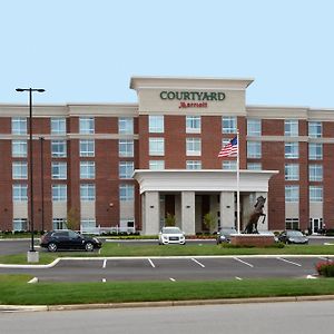 Отель Courtyard By Marriott Youngstown Canfield Exterior photo