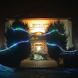 Imola Motel Георгени Exterior photo