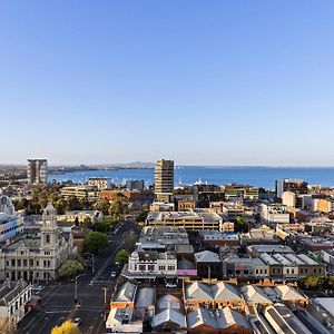 Отель Quest Geelong Central Exterior photo