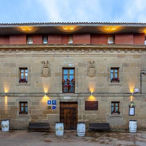 Hotel Villa De Абалос Exterior photo