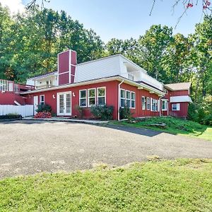 Hammondsport Home Keuka Lake Views And Hiking! Exterior photo