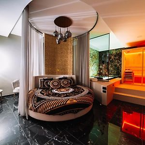 Versace Luxury Room Корлеоне Exterior photo