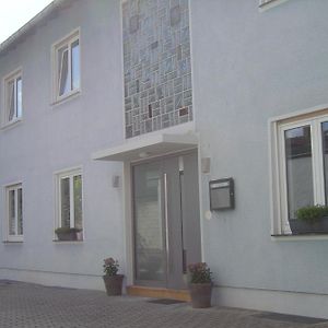 Hotel Garni Pension Ruth Муттерштадт Exterior photo