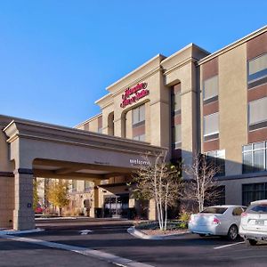 Hampton Inn & Suites Райфл Exterior photo