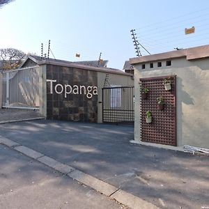 Апартаменты 24 Topanga Увонго-Бич Exterior photo