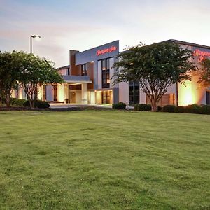 Hampton Inn Оберн Exterior photo