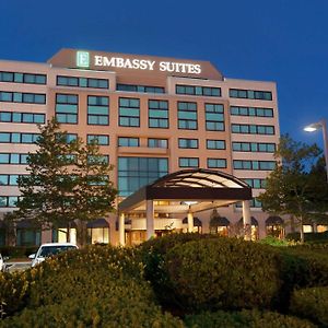 Embassy Suites By Hilton Boston Уолтем Exterior photo