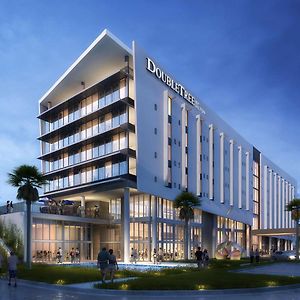 Отель Doubletree By Hilton Miami Doral Exterior photo