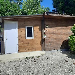 Вилла Holiday Chalet 2 Set In Country Side Bouteilles-Saint-Sebastien Exterior photo