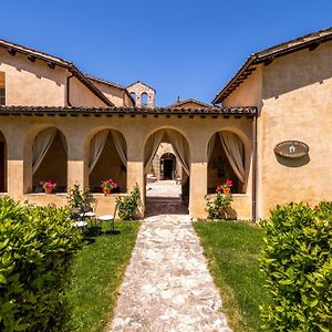 Ex Convento Santa Croce-Country Resort Сант'Анатолия-ди-Нарко Exterior photo