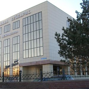 Отель Sultan Beibarys Астана Exterior photo