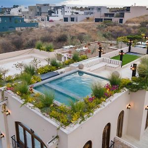 Casa Malanquin, 4Br Designer Luxury Villa With Heated Pool & Golf Views Альенде Exterior photo
