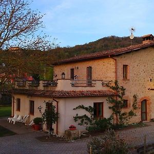 Bed and Breakfast Il Casale Dei Nonni Риети Exterior photo