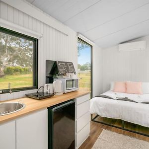 Вилла Skye High Cabin By Tiny Away Lyndhurst Exterior photo