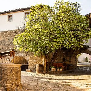 Boutique Rooms & Winery Zorz Випава Exterior photo