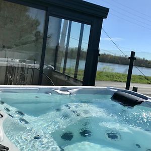 Апартаменты Jacuzzi Et Vue Sur Loire - Maison D'Hotes L'Odyssee La Chapelle-sur-Loire Exterior photo