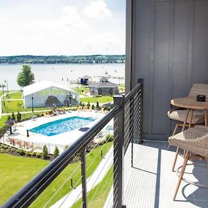 New Lakeview Condo With Hot Tub And Pool Канандейгуа Exterior photo