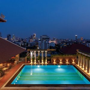 Jaya Suites Hotel Пномпень Exterior photo
