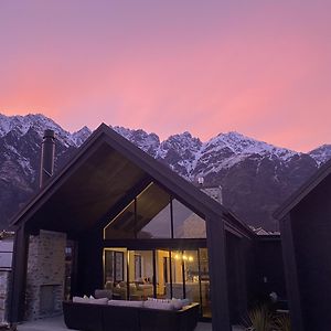Вилла Luxury Alpine Retreat With A Hot Tub Франктон Exterior photo
