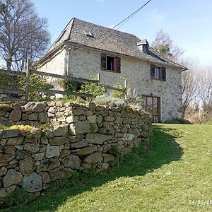 Вилла Roseland, Retraite Calme En Pleine Nature Сен-Жирон Exterior photo