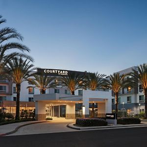 Отель Courtyard Long Beach Airport Exterior photo