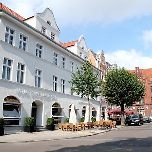 Hotel Schweriner Hof Штральзунд Exterior photo