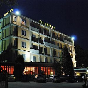 Hotel Olimpic Кастел Маджиоре Exterior photo