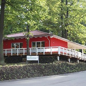 Отель Restaurant Waldmeisterei Гера Exterior photo