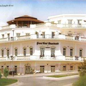 Hotel Rinascimento Кампобассо Exterior photo