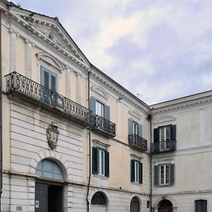 Отель Il Palazzotto Изерния Exterior photo