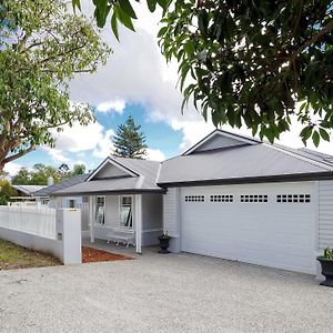 New Home~Close To Airport & Swan Valley Inc B/Fast 1St Morning~ Перт Exterior photo