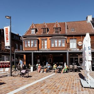 Hotel Brasserie De Beiaard Торхаут Exterior photo