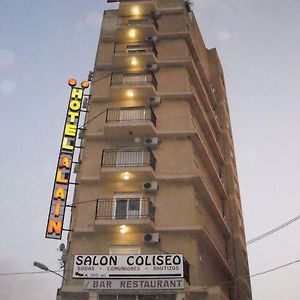 Hotel Alain Силья Exterior photo