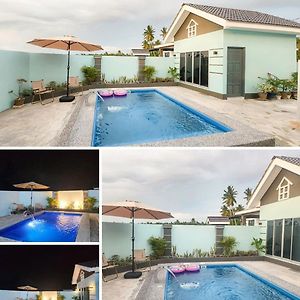 Pak Kop Homestay With Private Pool Nibung Tebal Exterior photo