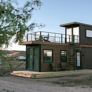 Somewhere In Texas Container Home Алпайн Exterior photo