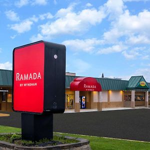 Отель Ramada By Wyndham Rome - Verona Exterior photo