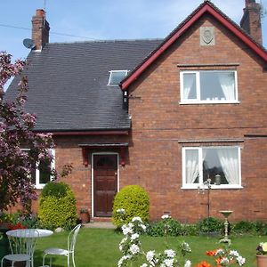 Bed and Breakfast Yew Tree Farm Eaton  Exterior photo