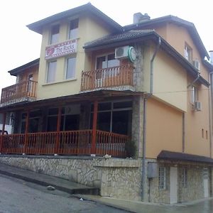 Family Hotel The Rocks Белоградчик Exterior photo