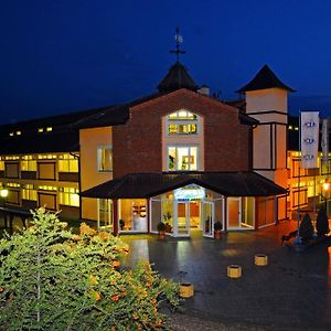 Hotel Aqua Panon Канижа Exterior photo