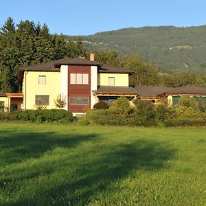 Bed and Breakfast Wellness Pension Waldhof Sankt Georgen im Lavanttal Exterior photo