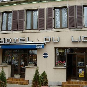 Hotel Du Lion Везуль Exterior photo